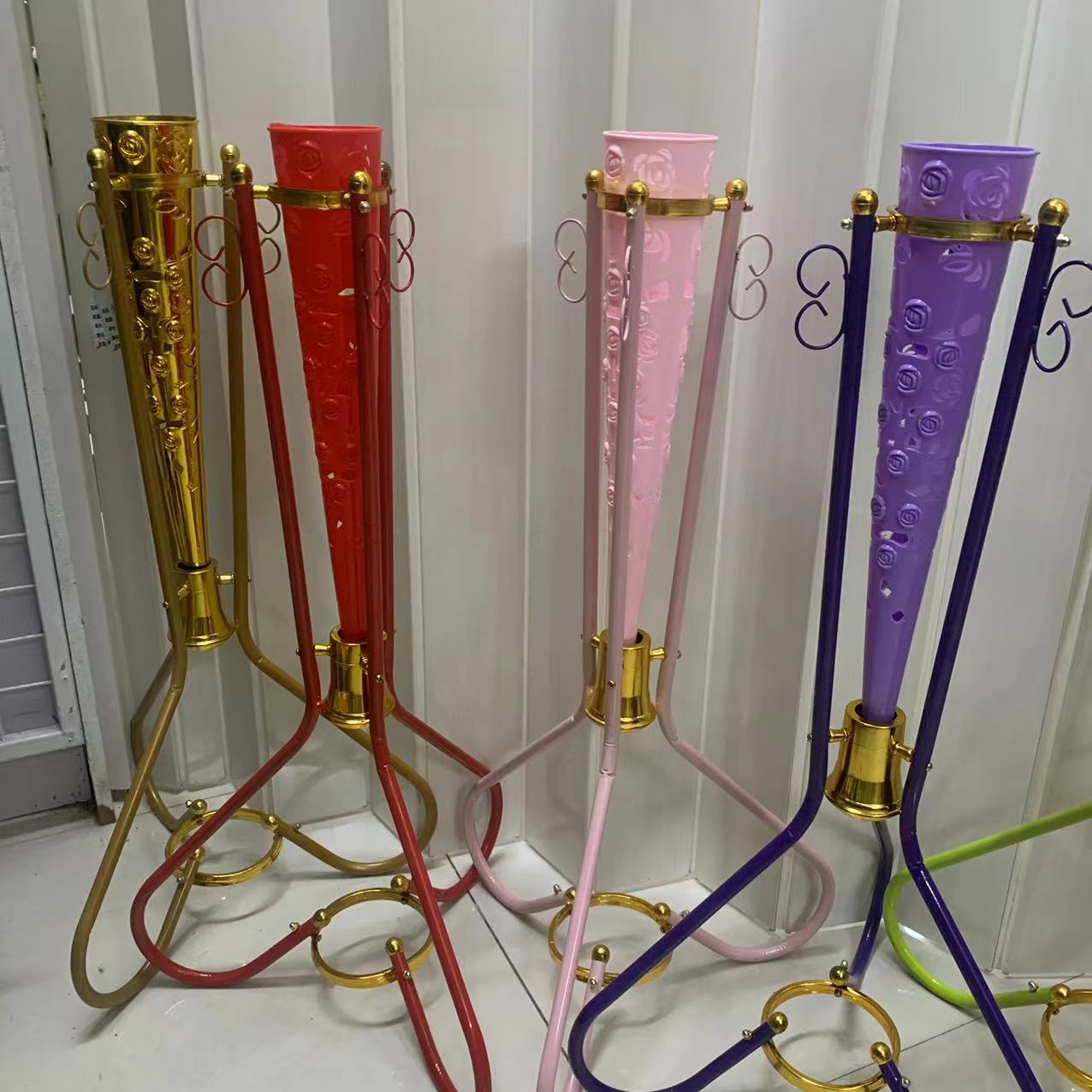 Direct sales manufacturer cross-border wedding and wedding scene wedding baskets, iron baskets, flower baskets, wedding flower stands, welcome baskets, aisle flower baskets pic 44