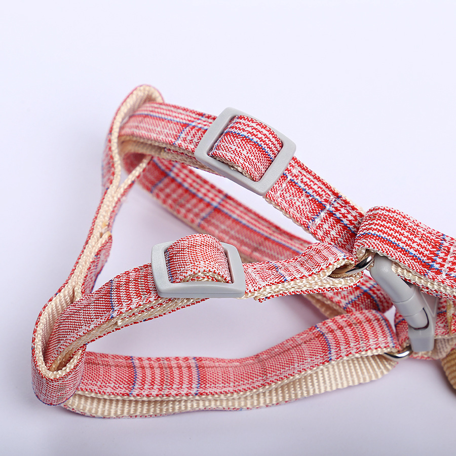 Wholesale of pet cat supplies: Adjustable anti-escape cat leash, bear cartoon chest and back strap, I-shaped leash pic 12