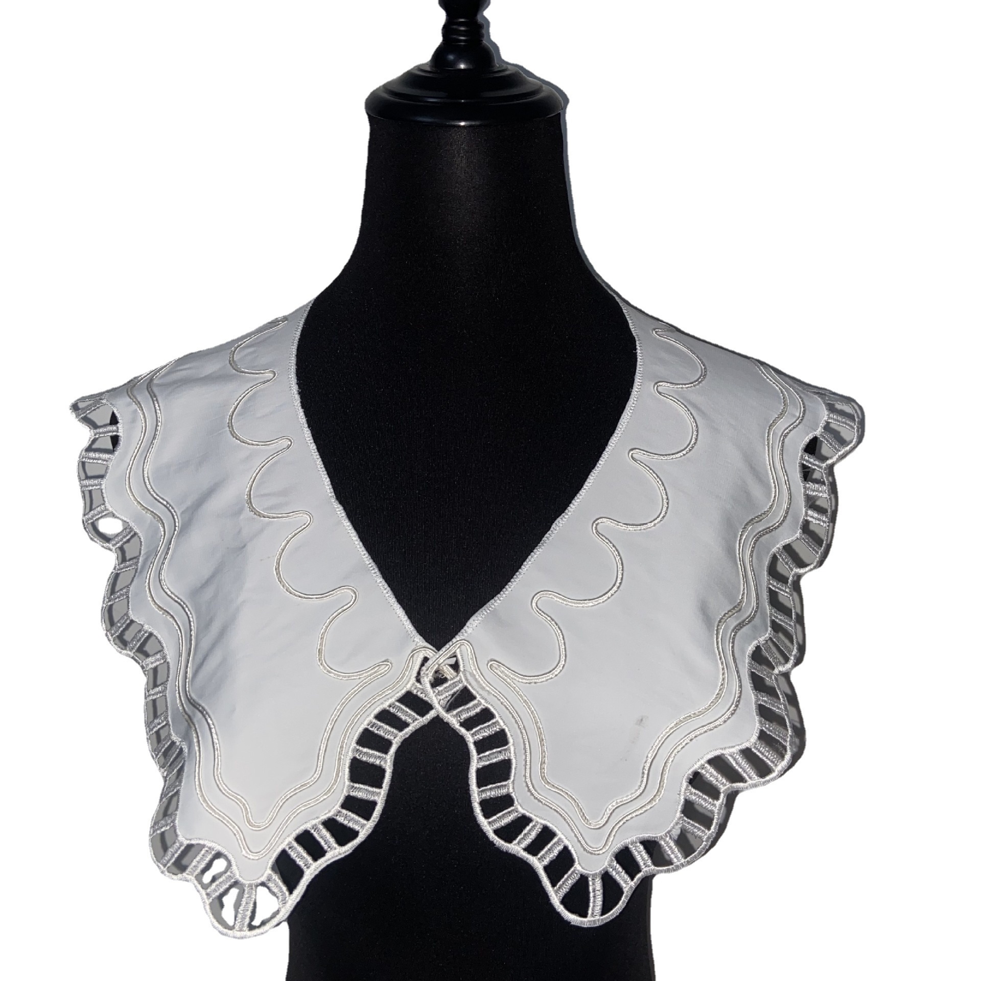 Factory direct supply of high-quality lace water-soluble milk silk embroidery lace and embroidery accessories lace trim pic 4