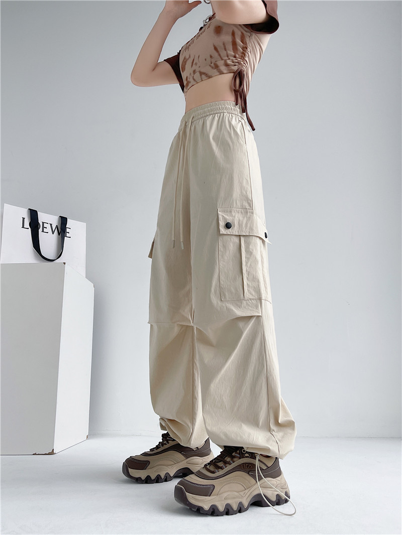 2024抽绳束脚工装休闲裤女春夏薄款设计感褶皱宽松美式长裤子详情18