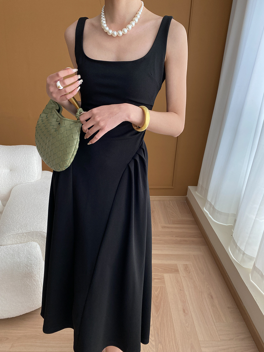 Sinan Antwai-cut French square-neck black vest dress 2024 Early Autumn New Style SN5158 pic 16