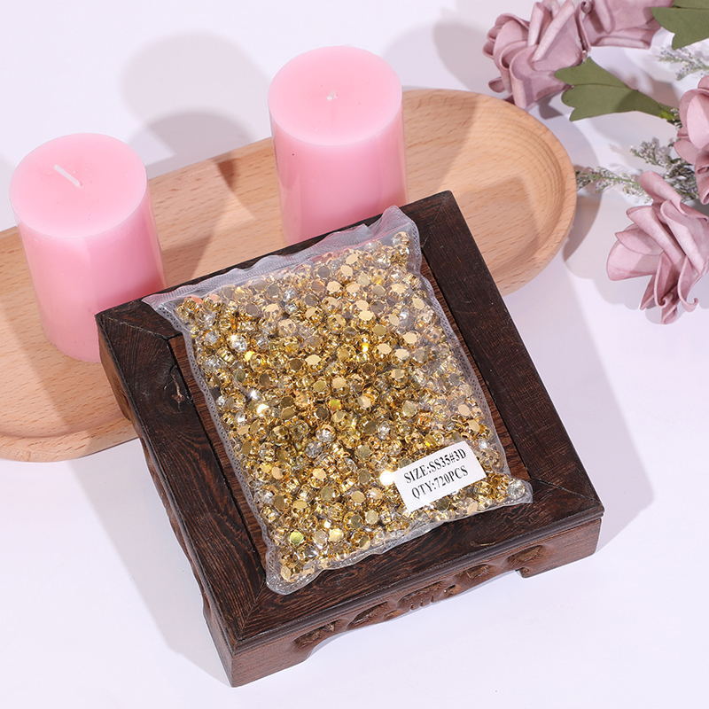 Self-owned brand, brand undetermined, Czech glass oil drip sequin accessories, irregular-shaped single claw hand-sewn golden claw diamond glass jewelry, DIY handcrafted accessories, wholesale in stock pic 7