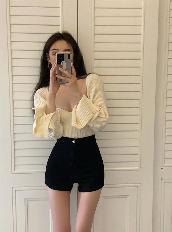 High-waisted denim shorts for women, slimming and form-fitting straight-leg pants, 2022 summer new solid color versatile casual pants pic 44