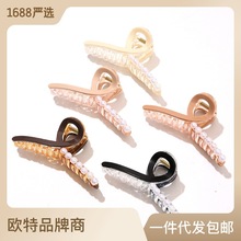 9cm medium-sized clipper flower hair clipper, three-leaf flower headwear, a new trendy diamond-encrusted hair clipper, iridesy acrylic clip pic 8