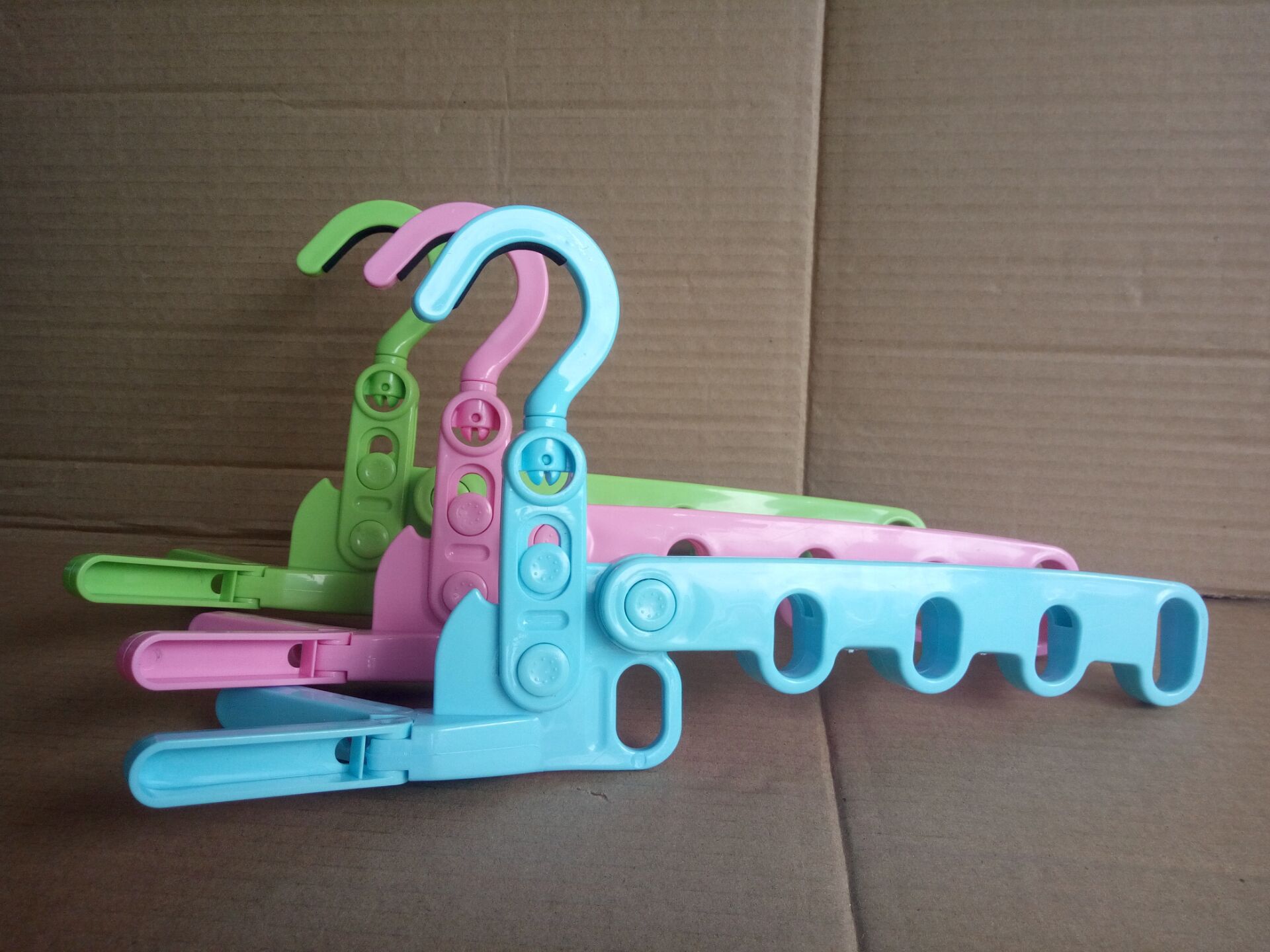 Folding clothes drying rack hooks, indoor multi-functional wall-mounted clothes drying rack, wall-mounted five-hole drying rack, a perfect clothes drying tool pic 8