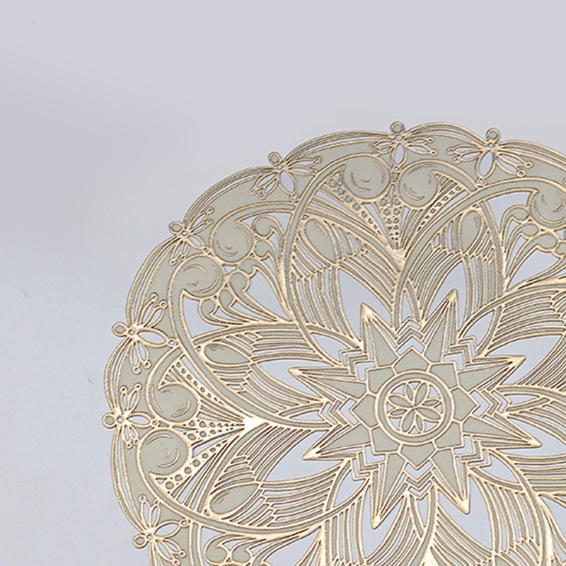 Womei European modern light luxury simple and elegant high-end flower-shaped hollowed-out table mat French retro geometric totem PVC waterproof, oil-proof, anti-slip and heat-insulating table mat pic 7