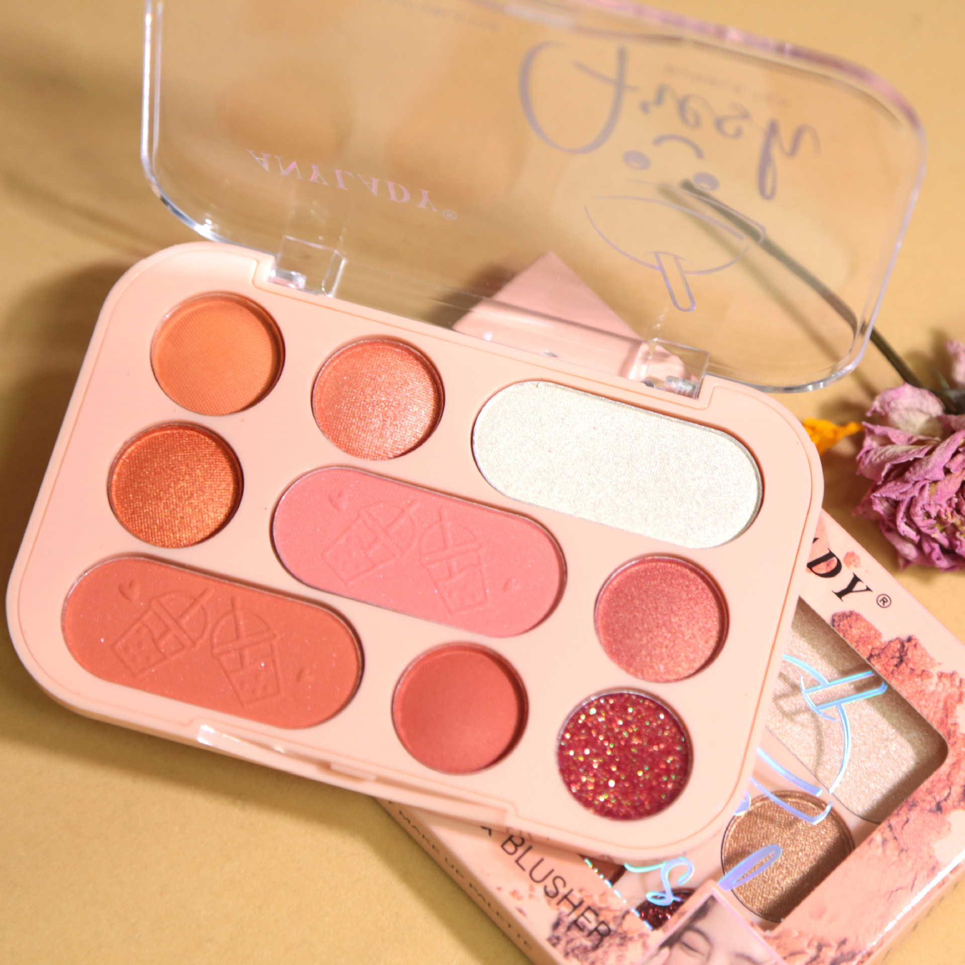 ANYLADY工厂批发化妆品腮红哑光眼影一体便携套装脸部化妆品详情3