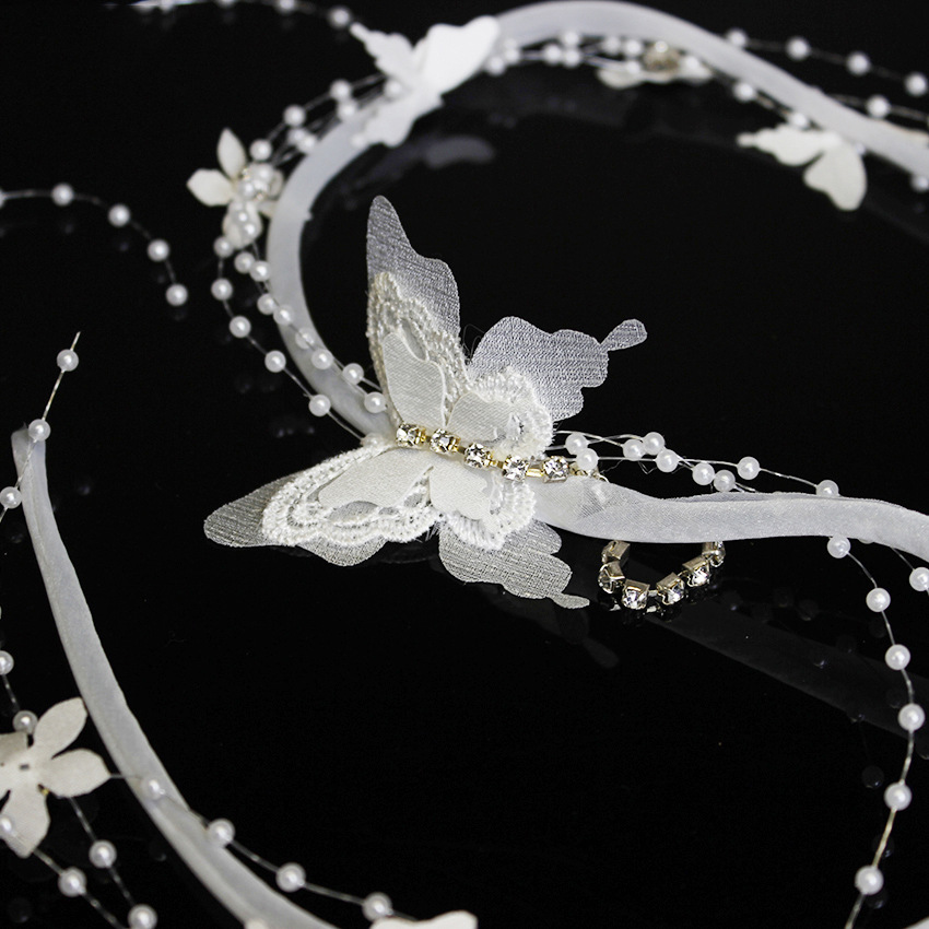 Factory stock of bride pearl hair bands, handcrafted pearl crystal hair accessories, female photo studio photo shoot headwear and accessories pic 9