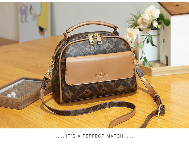 厂家2023新款女包宽肩带小方包女单肩斜跨包手提包包女潮一件代发详情4