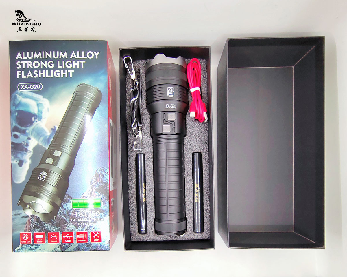 新款户外白激光手电筒远射5000米可变焦无极调光铝合金手电筒详情11