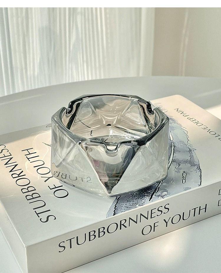 【包邮】2025新款家用玻璃烟灰缸轻奢潮流客厅烟缸办公室时尚水晶详情7