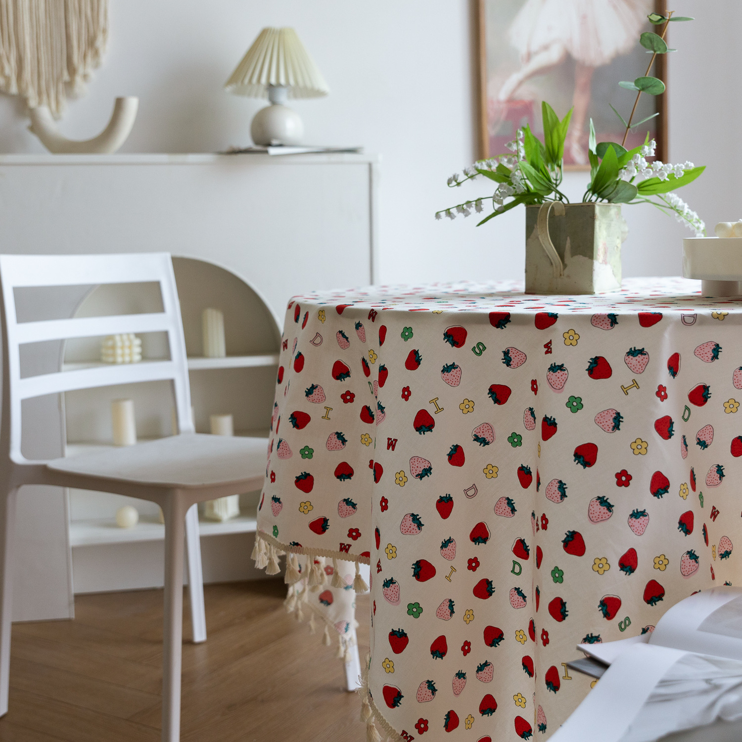 Tablecloths, fresh and simple tablecloths, country-style strawberry table MATS, table covers, Japan, South Korea, Taiwan, Hong Kong, foreign trade pic 11