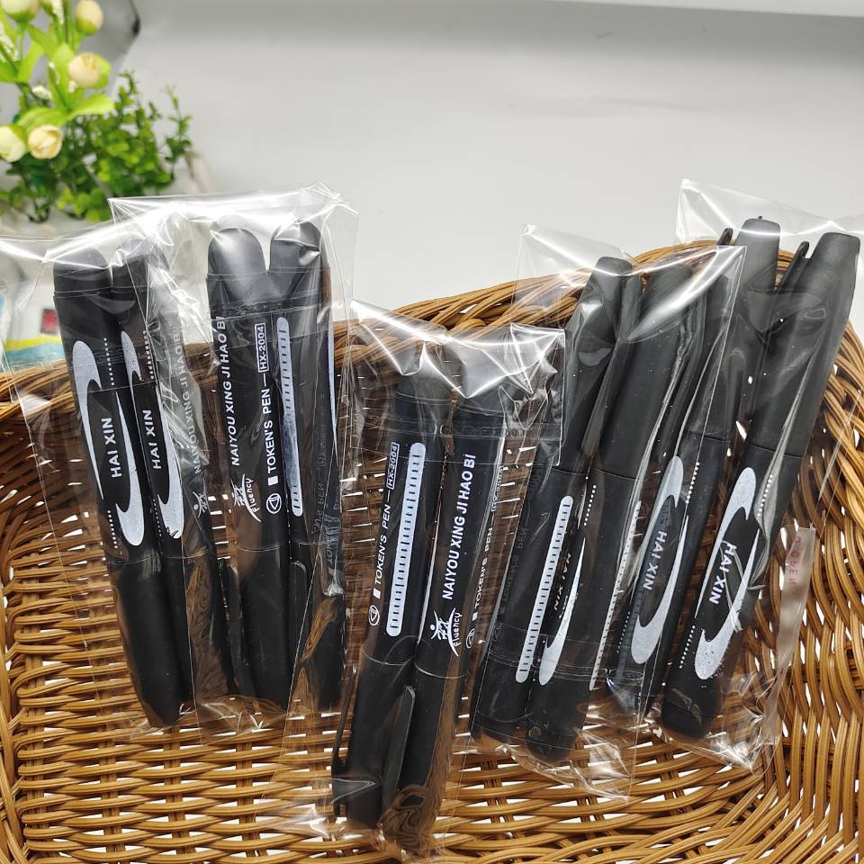 2 large-head marker pens in a bag, black ink-filled large-head pens, blue and red oil-based express logistics marker pens pic 7