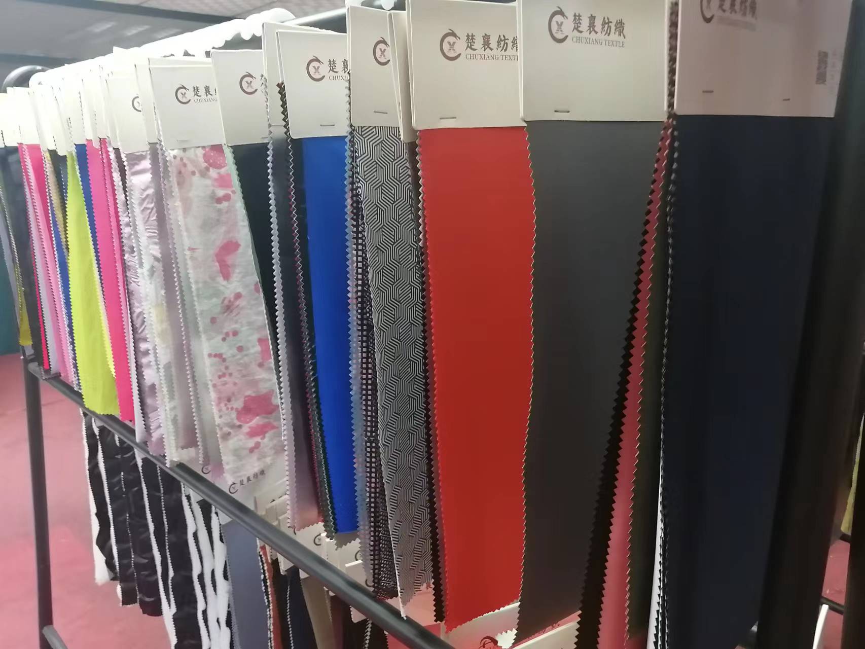 Cross-border polyester 50D/300T Chunyafang 100% polyester cotton-padded fabric is in stock from a powerful factory pic 9