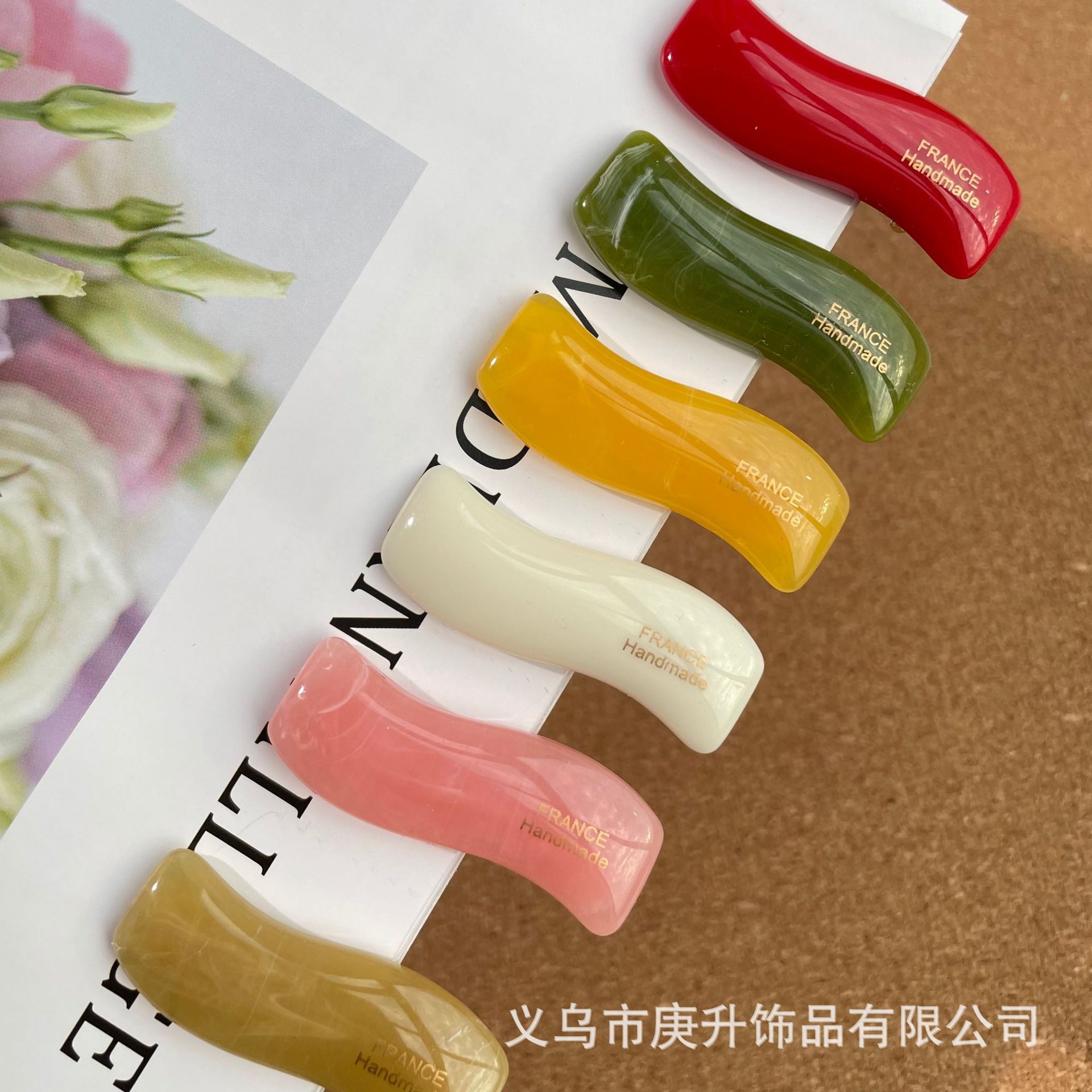 Korean atmosphere acetate crushed hair clips, side clips, simple straight clips, duckbill clips, summer high-end style bangs clips for women pic 3