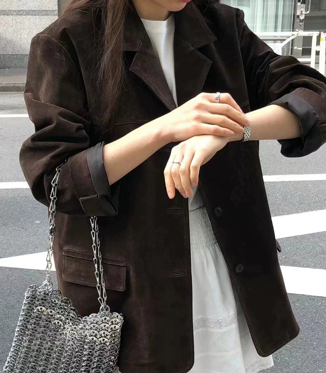 主1