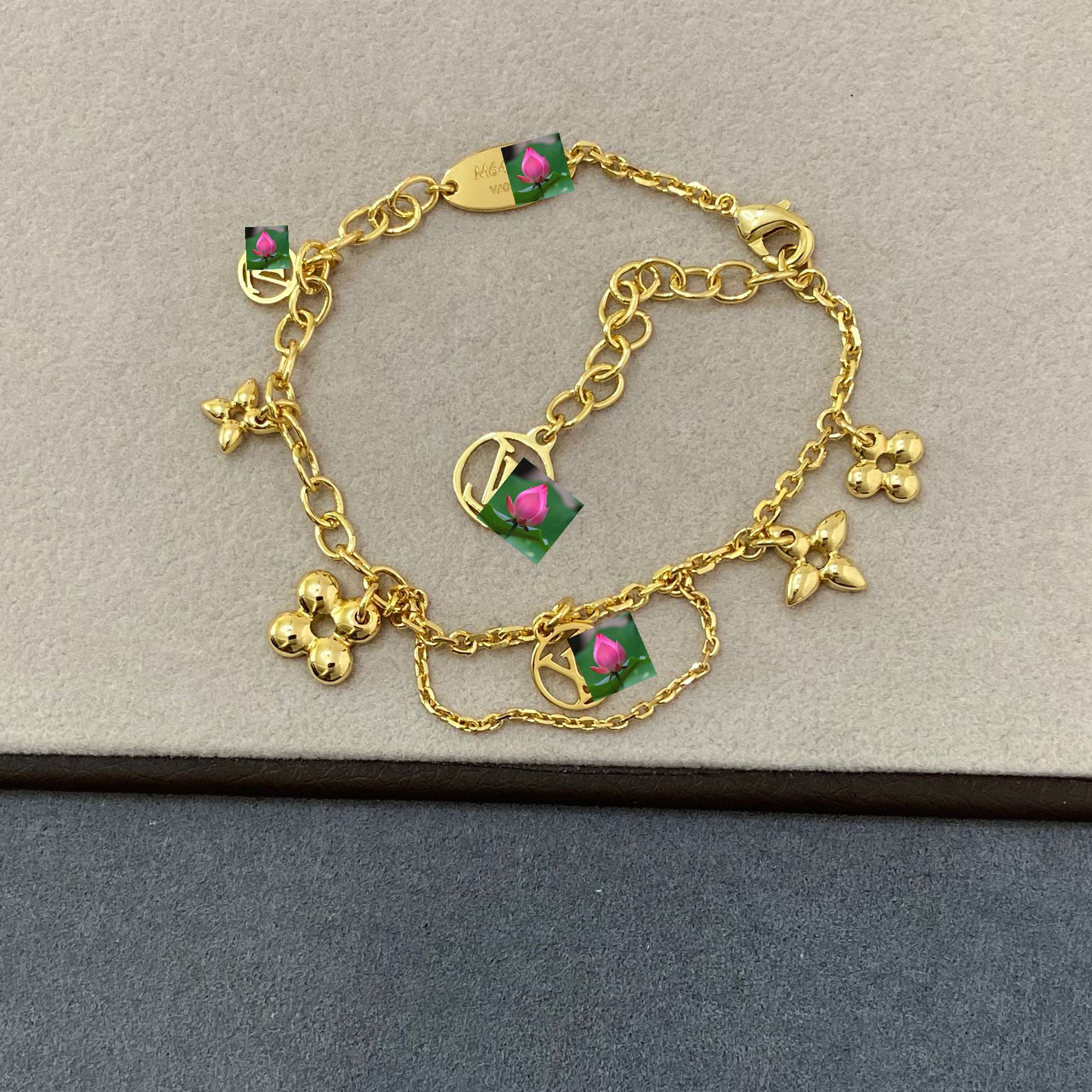 23新款多吊坠镂空女士复古吊坠花卉花朵手链详情3