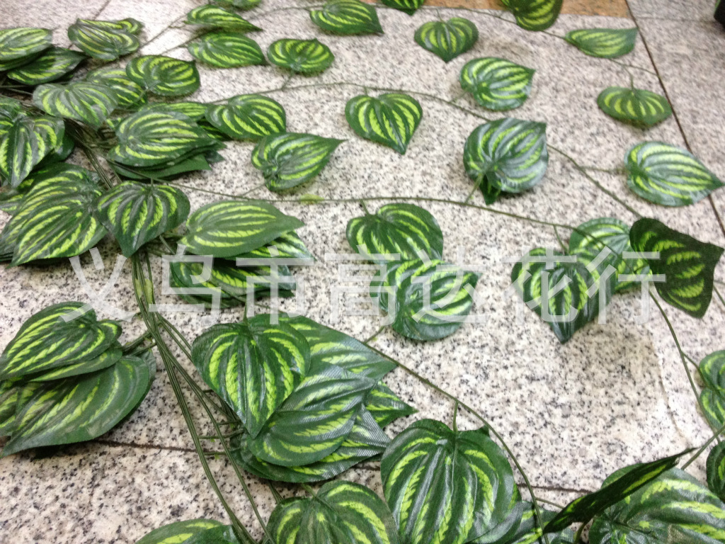 Artificial red maple leaf vine, ivy decorative vine, grape leaf vine manufacturer, ten-thousand-year green leaf vine pic 8