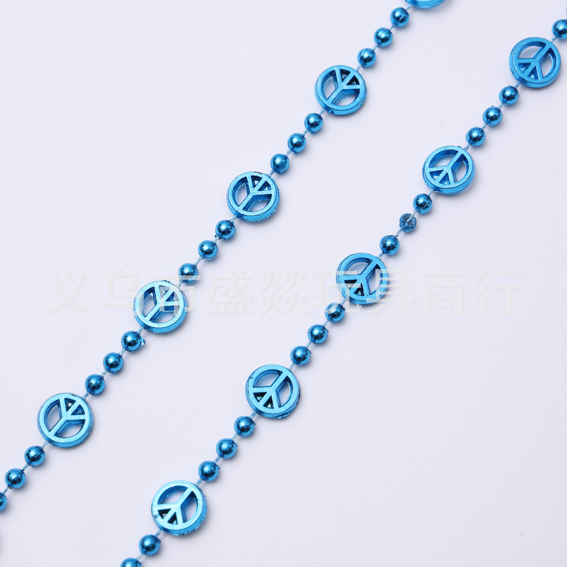 跨境小和平电镀珠链彩色项链独立日项链狂欢万圣节派对波珠链道具详情3