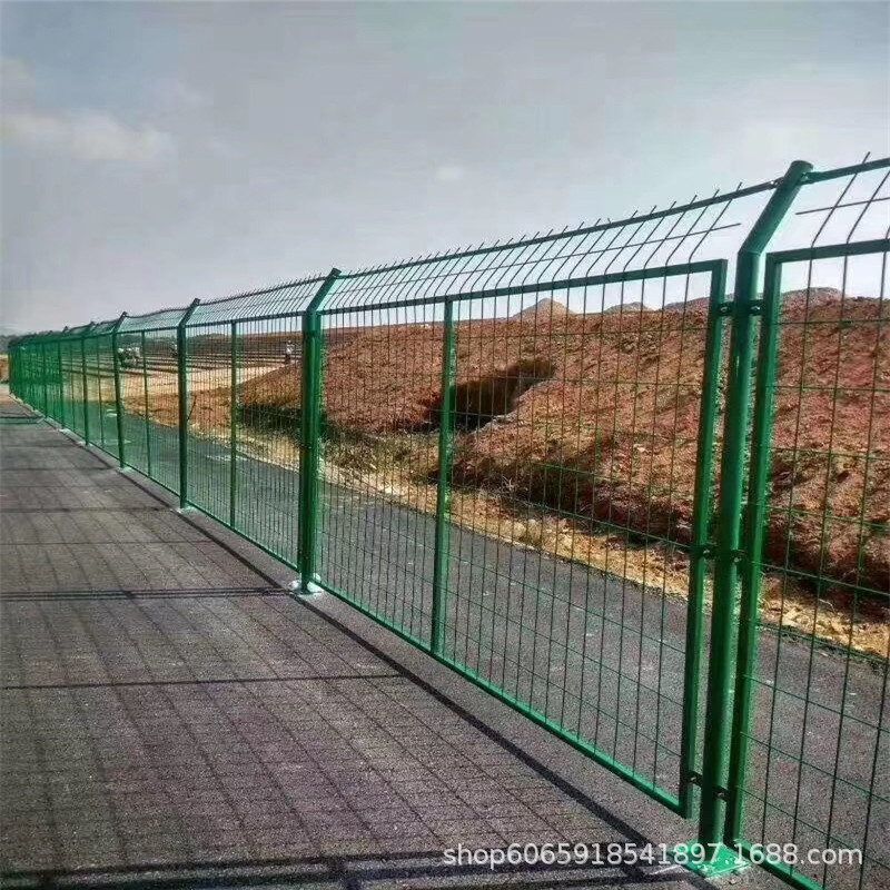 Chengdu expressway frame guardrail net manufacturer, Chengdu fence net manufacturer, dipped plastic isolation net protective net manufacturer pic 17