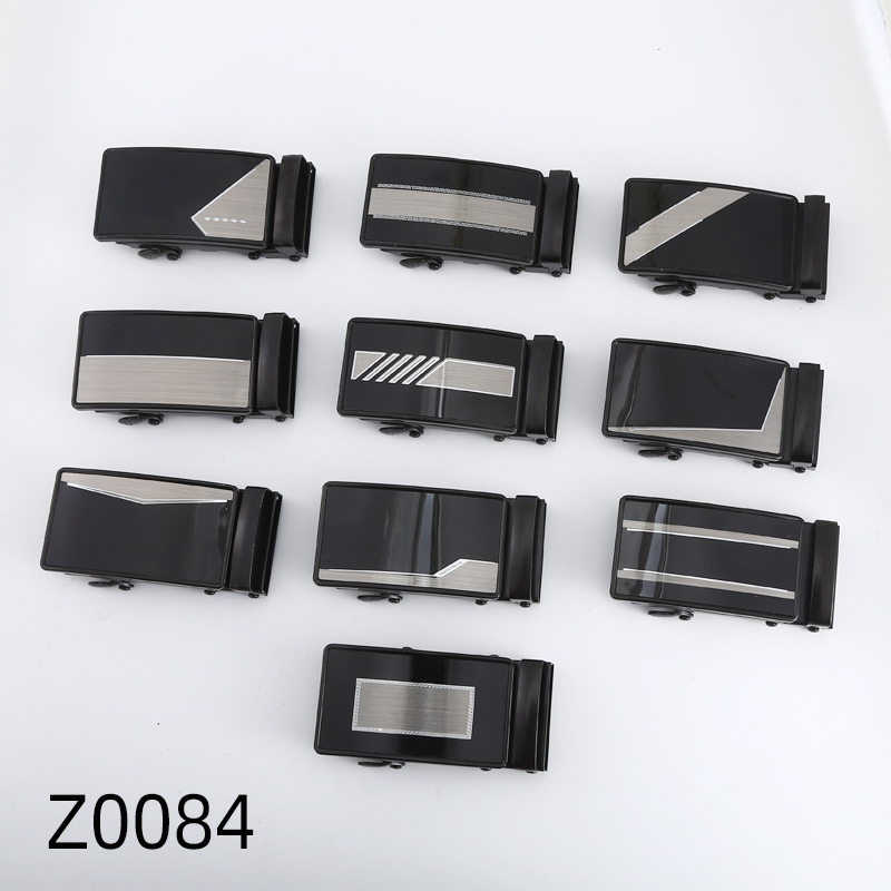 新亚克力板皮带扣自动铁腰带扣字母简约大方不可激光LOGO厂家直销详情6