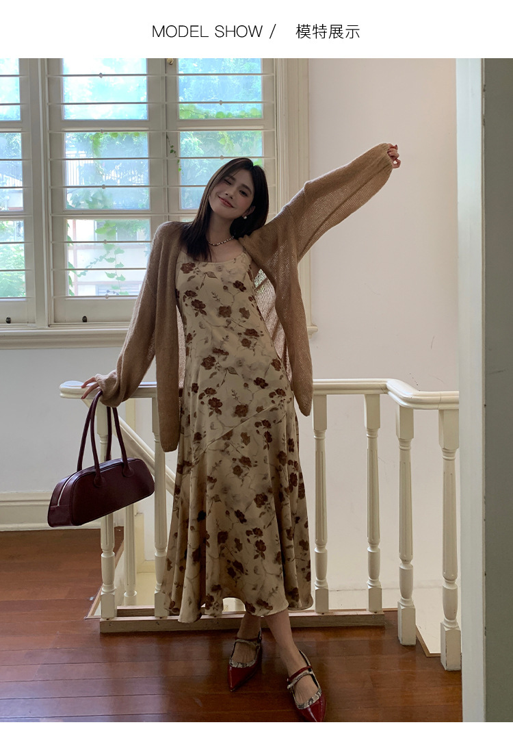 爱西里2024秋季韩系优雅气质吊带缎面印花连衣裙显瘦长裙女11731详情9