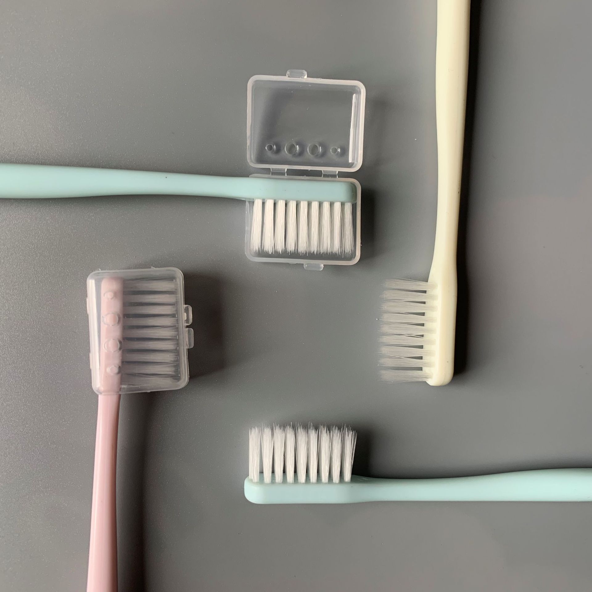 This is a popular Korean macaron ten-stick set and a Japanese Muji bamboo charcoal soft-bristled adult family toothbrush pic 15