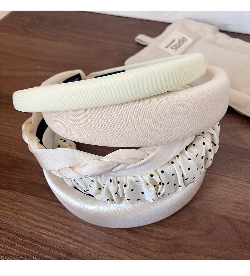 A simple and versatile satin headband for going out, a new high head headband for girls, a high-end and fashionable hair-pressing accessory pic 34