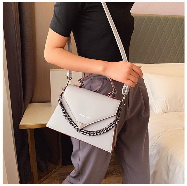 Comercio exterior nuevo estilo crossbody bolsa de mujer mujer multimoda primavera 2022 moda mujer una bolsa de hombro bolsa de cadena pic 9