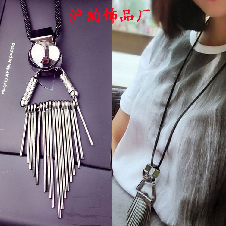 Korean-style fashionable and versatile sweater chain long necklace, with a unique and elegant style and a high-end feel. Blue crystal flower tassel decoration pic 4