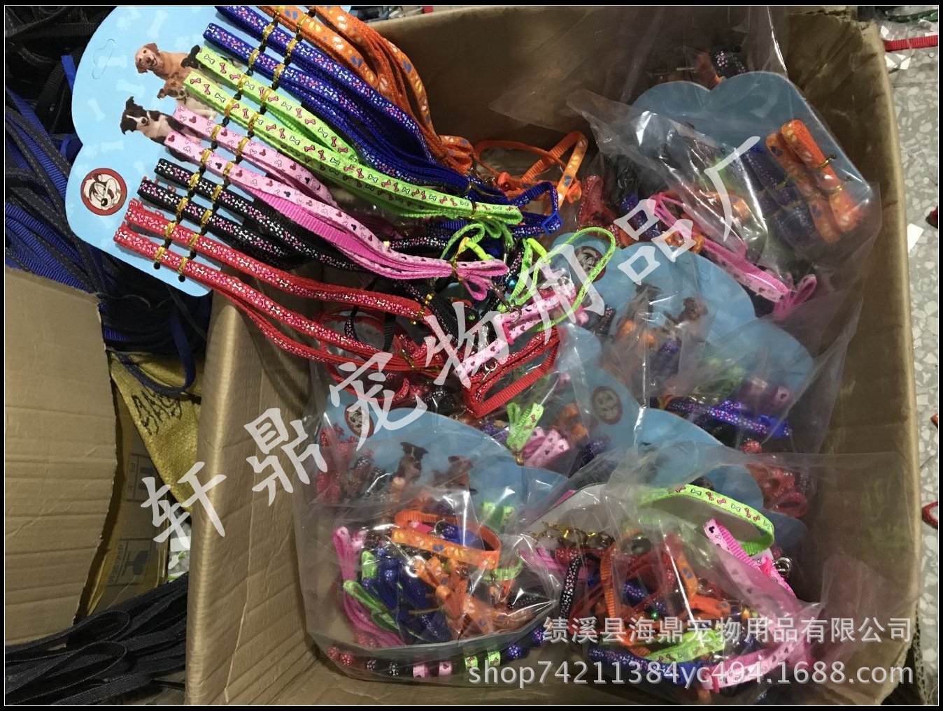 Pet supplies: dog leashes, denim leashes, chest straps, denim dog walking leashes, medium and small-sized dog chains pic 34