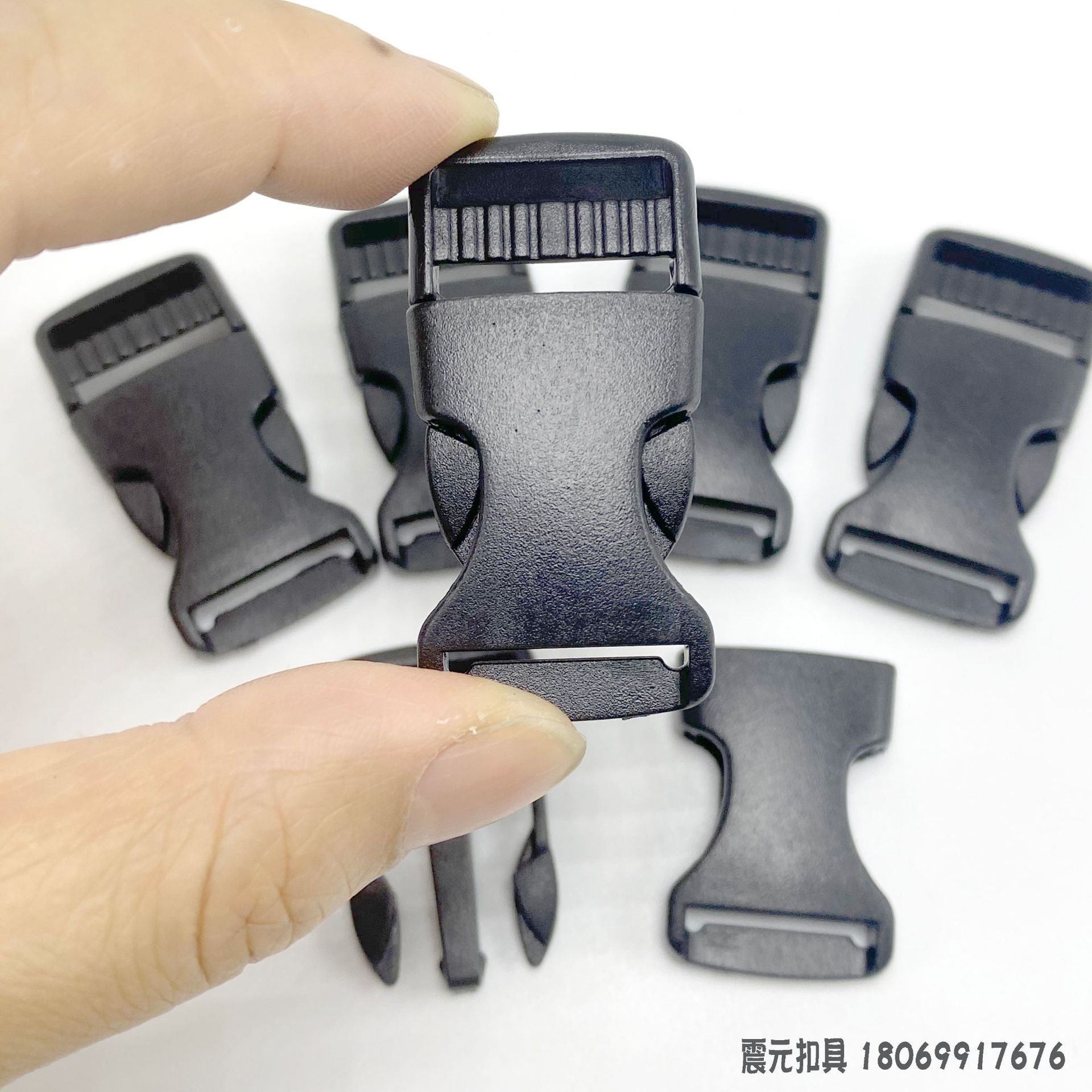 POM pull-tab polyoxymethylene adjustable snap fasteners of 1.0-2.5cm are available in stock for luggage accessories and plastic sockets for backpacks pic 5