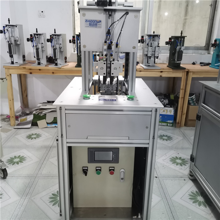 打胶针机毛巾自动送卡折卡钉标机手套袜子纺织装钉机纸卡固定厂销详情5