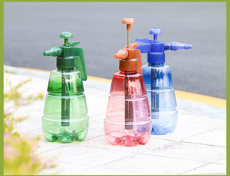 气压式压力喷壶塑料喷雾器喷水壶洒水壶浇花洗车用详情10