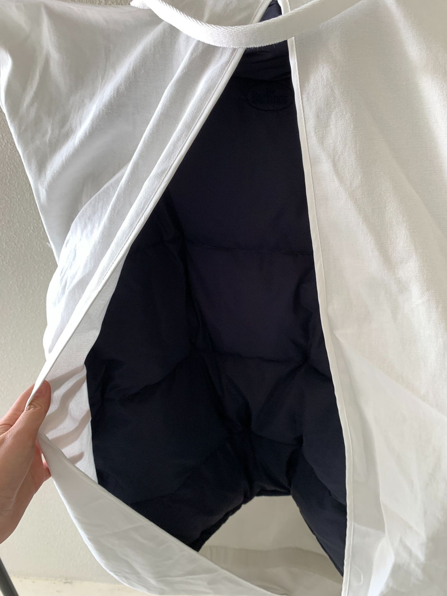 2022 Winter new style of Korean Dongdaemun th*bar*net stand-up collar 90 white duck down down jacket for women in stock pic 13