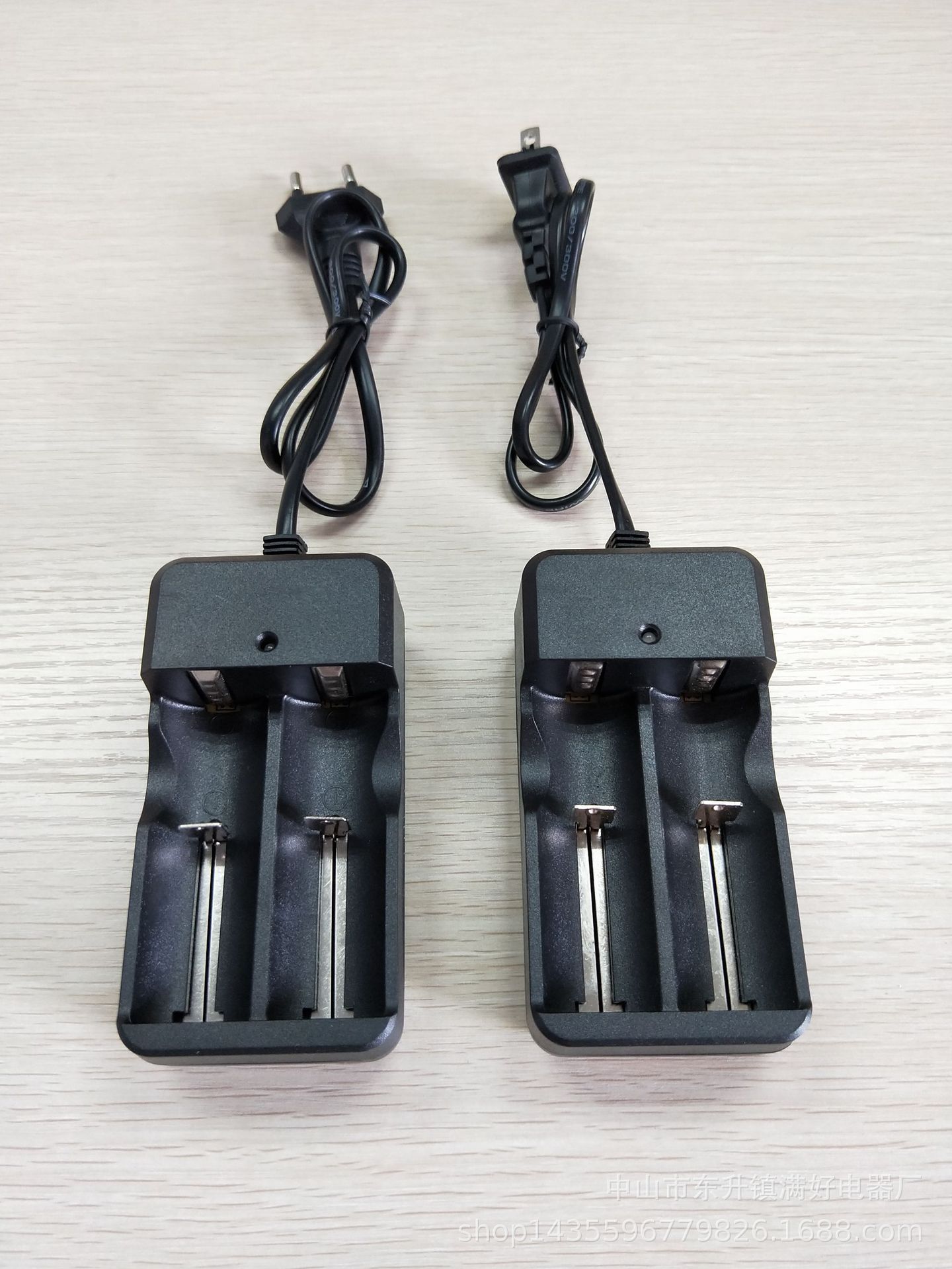 Powerful flashlight with cable, dual-slot 18650 dual-socket charger, 18650 lithium battery, 26650 battery charger pic 14