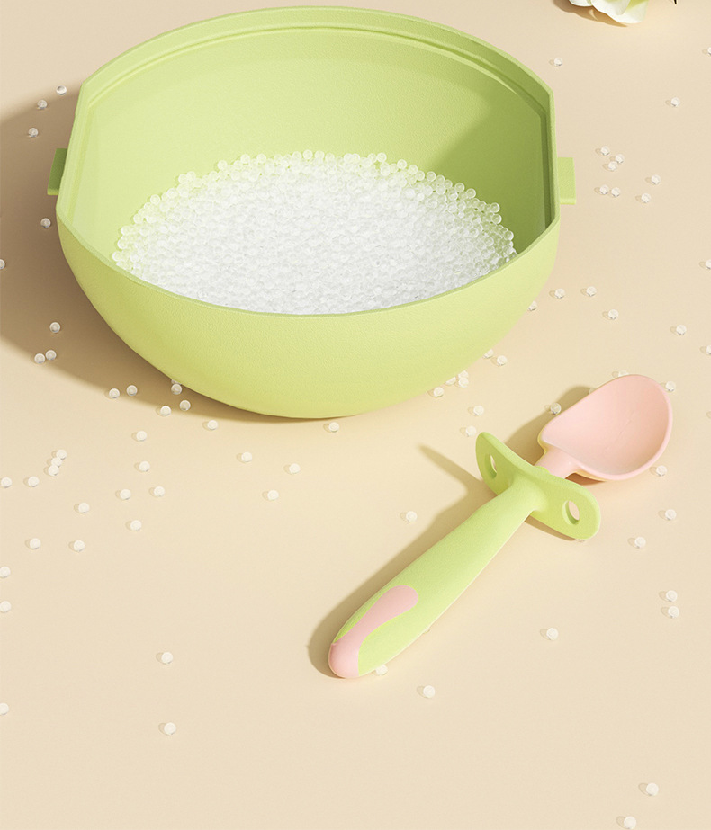 婴儿餐具套装宝宝辅食碗多功能零食碗外出野餐便携防摔儿童星球碗详情13