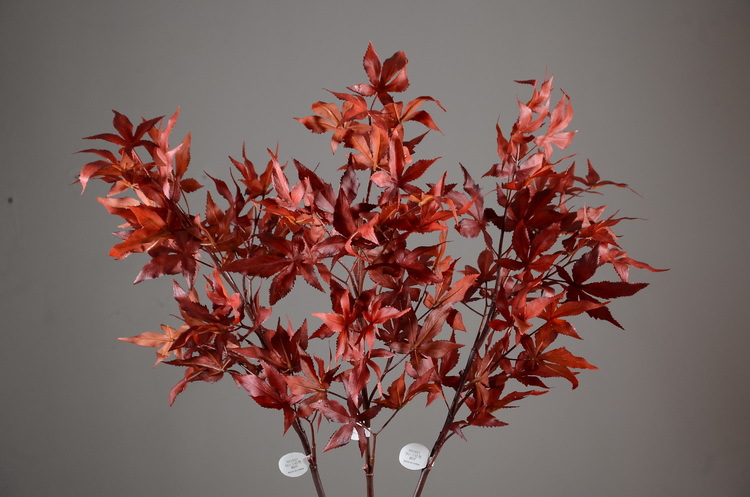 Factory wholesale of artificial flowers, direct sales from the manufacturer, wholesale of artificial green plants, home decoration flowers, red artificial leaves, artificial maple leaves pic 2