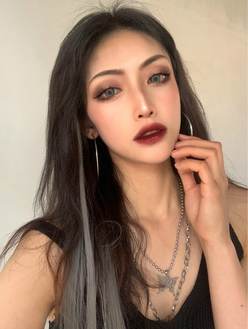 Ear-hanging dyed colored wig pieces, one-piece natural invisible highlight dyed hair extensions, gradient long straight hair extensions for women pic 17