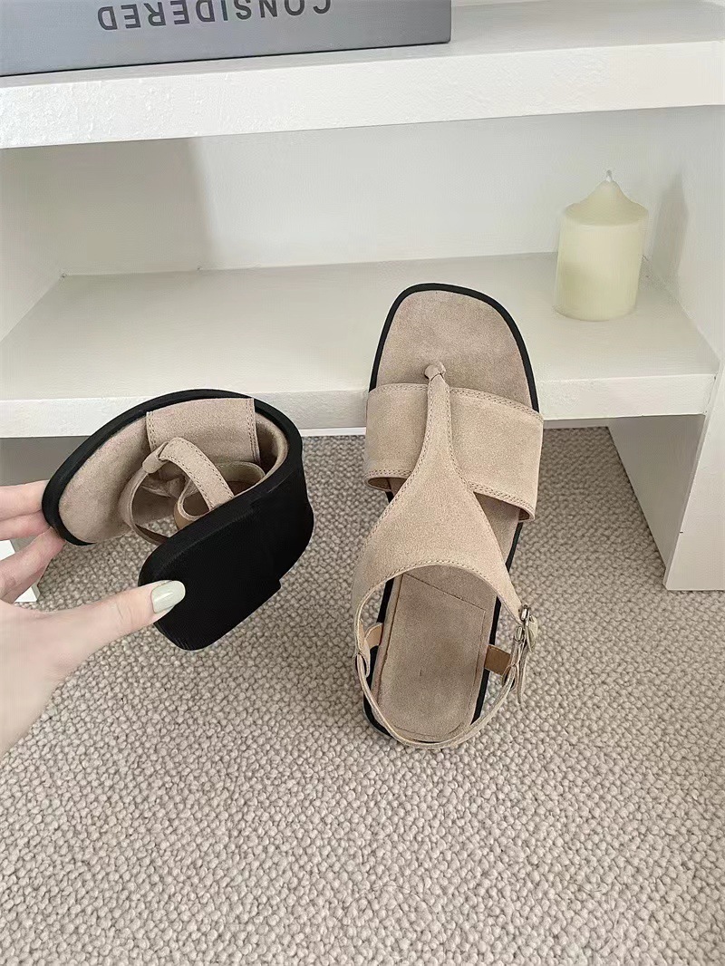 小众设计感真皮平底凉鞋女2024夏新款复古百搭扣带夹脚罗马沙滩鞋详情2