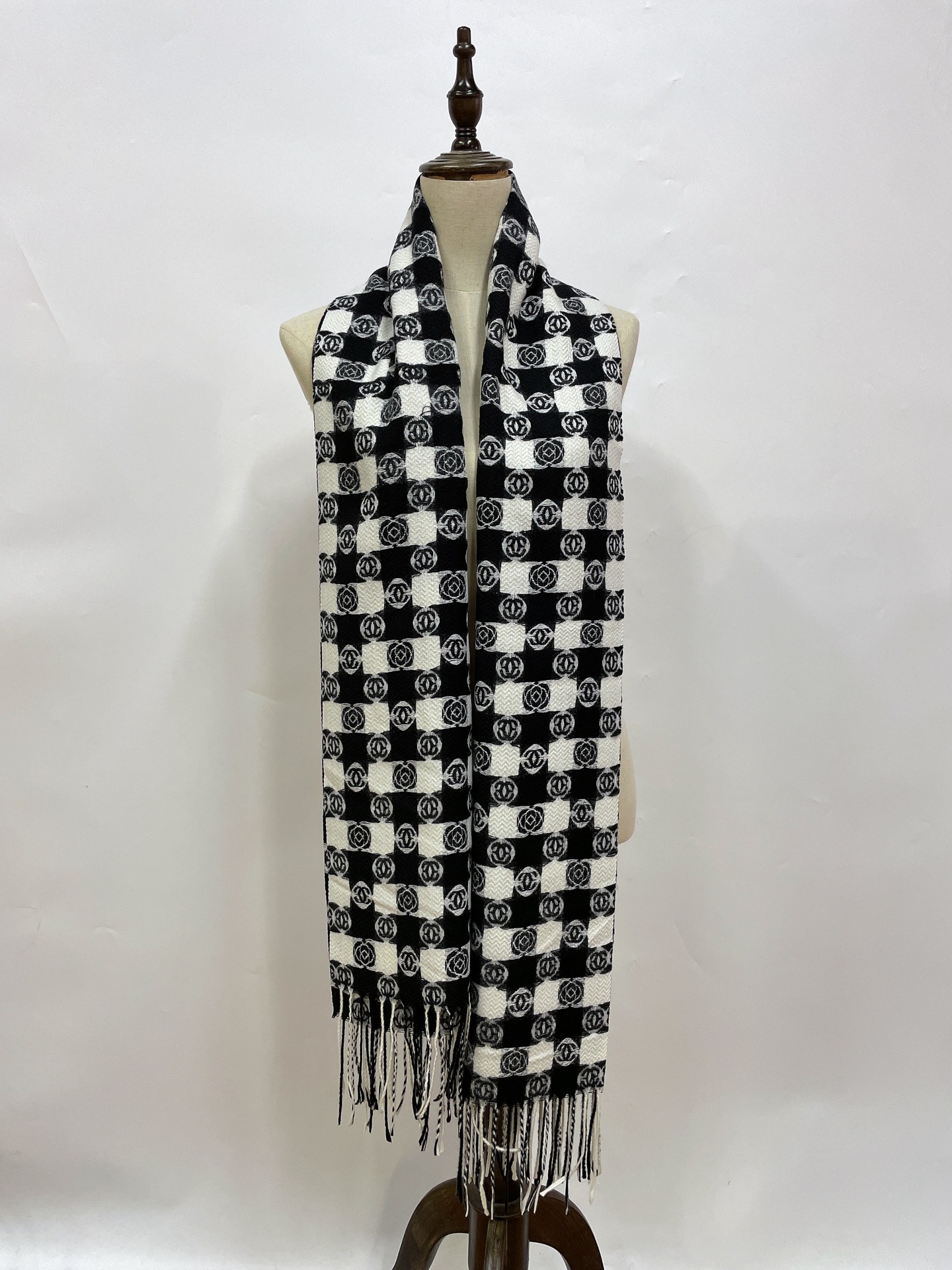 f46dd96882ebc6e8985e3916051dd7