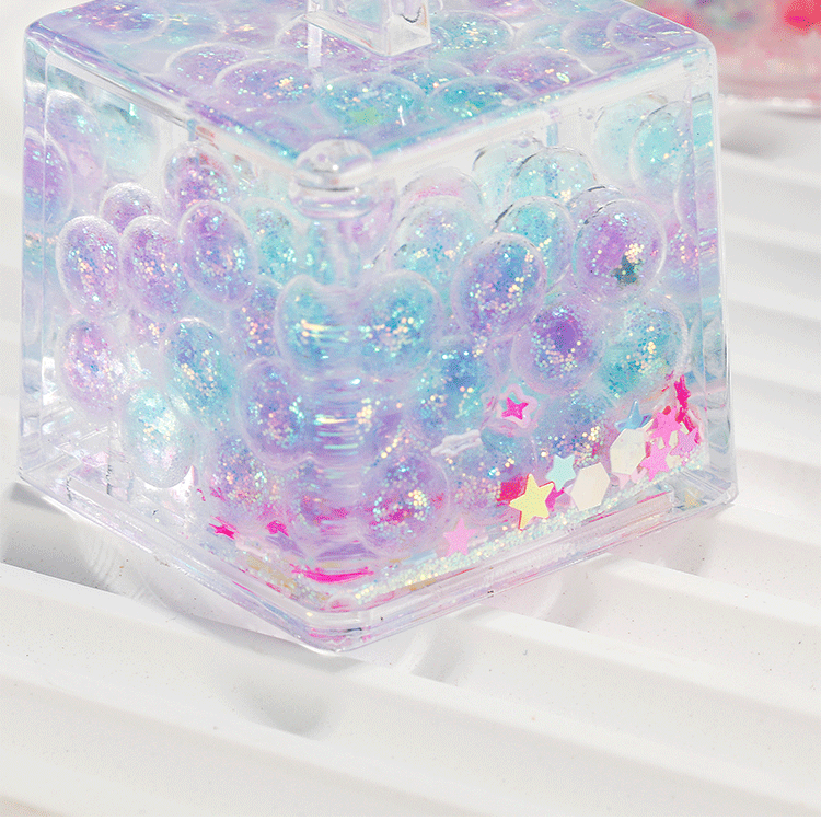 亚克力钥匙扣包包挂件夜光双色泡泡珠入油流沙瓶摆件小礼品批发详情6