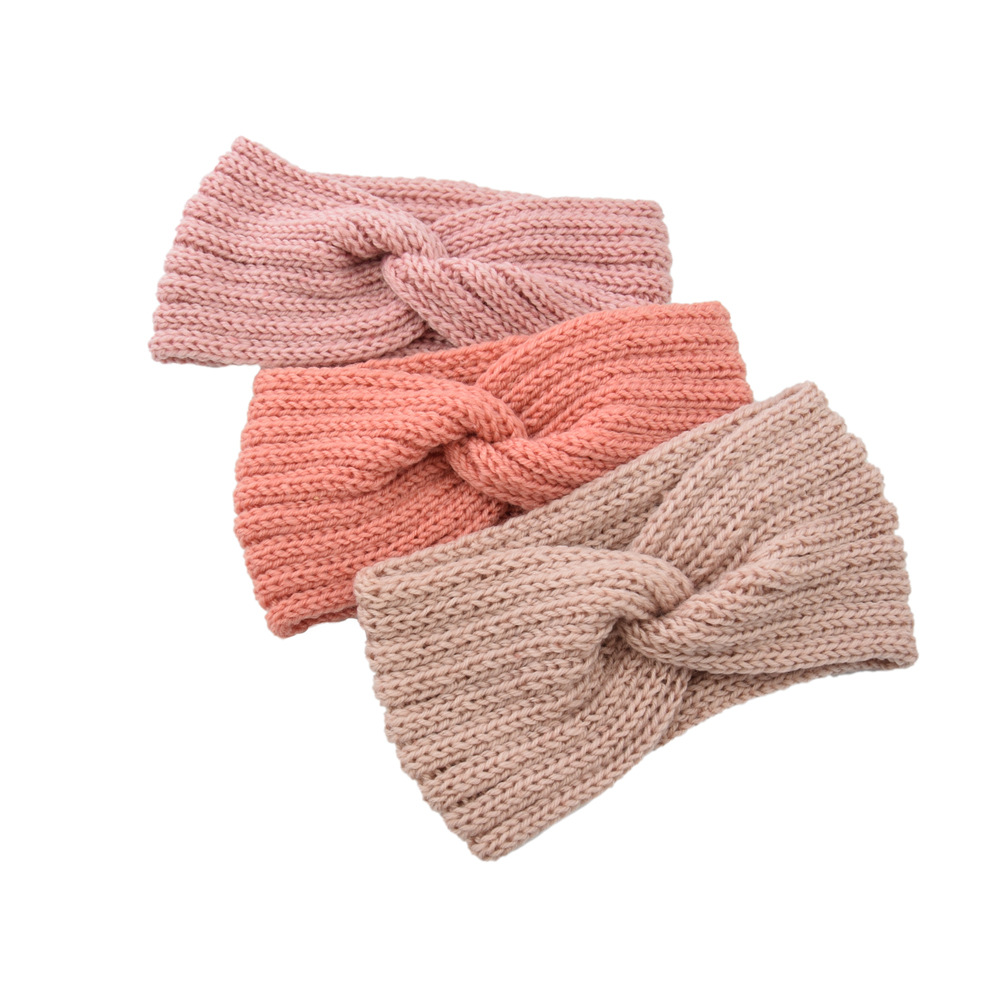 European and American knitted cross-wool hair bands, ear-protecting headbands, hand-woven headbands, flat, fashionable and warm autumn and winter hair accessories pic 12