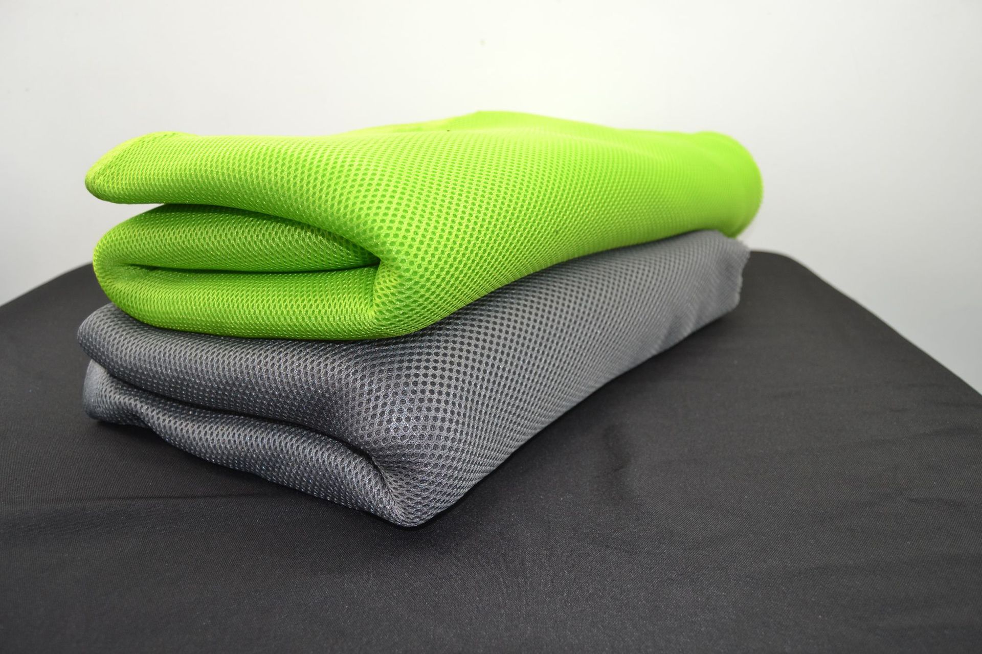 Wholesale sandwich mesh fabric for luggage, car seat cushions, shoe materials, breathable and comfortable fabric from the manufacturer pic 4
