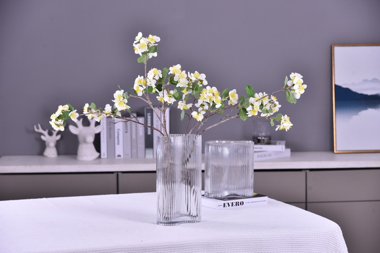 Wholesale of artificial flowers from the original factory, including artificial pear blossoms, cherry blossoms, duckweed flowers, model rooms, living rooms and hotel decorations pic 13