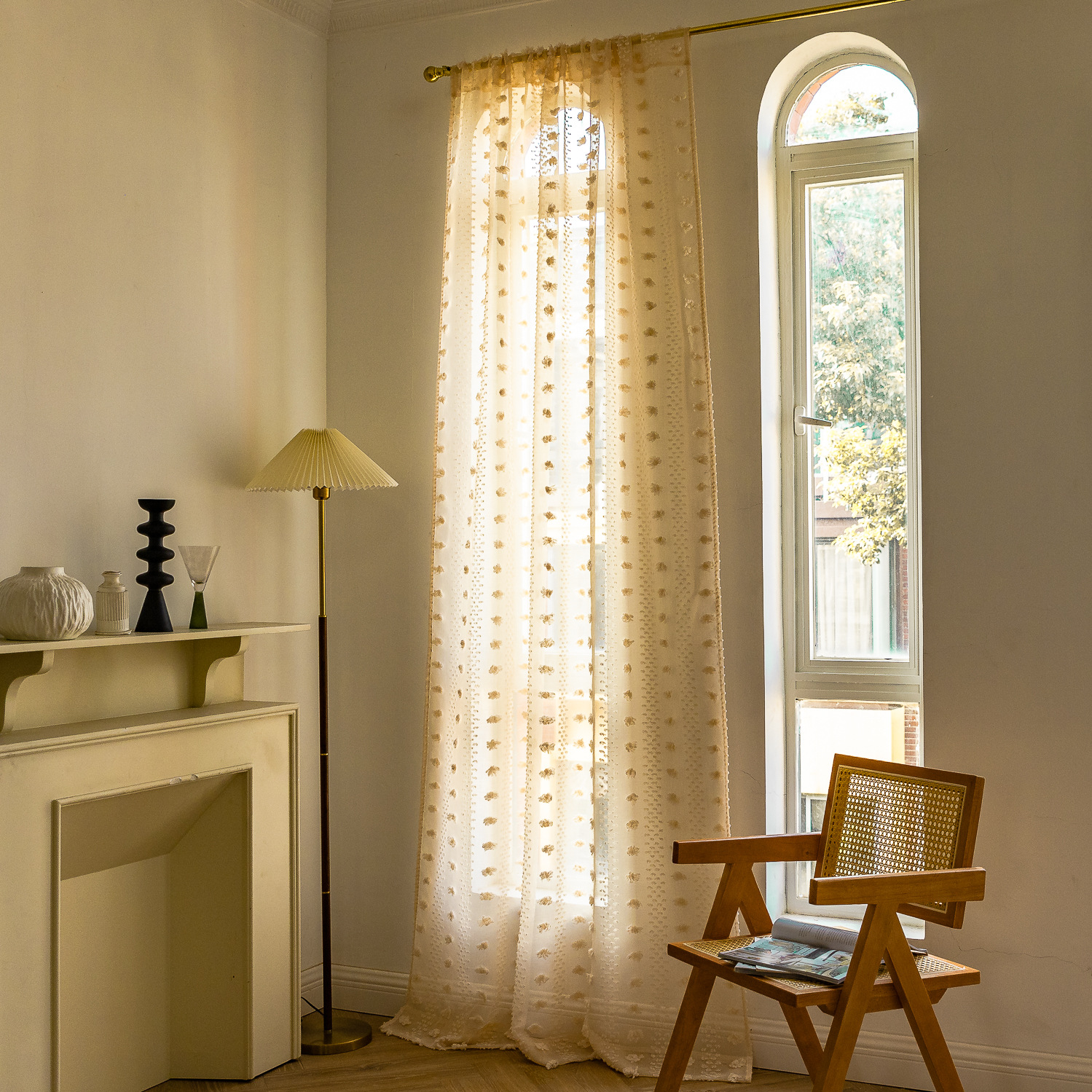Cross-border best-selling Instagram influencer finished yellow niche light and thin window screen for living rooms and bedrooms. Manufacturer pic 5