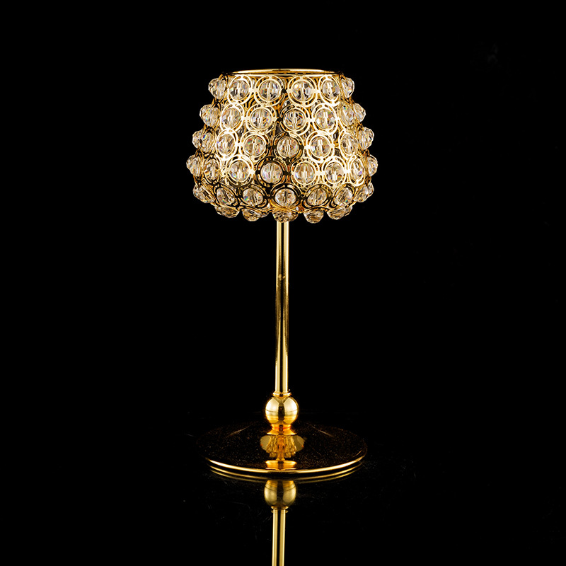 Retro golden candlesticks, crystal candlesticks, wedding decorations, cross-border supply, candlestick ornaments, candlelight dinner candlesticks pic 3