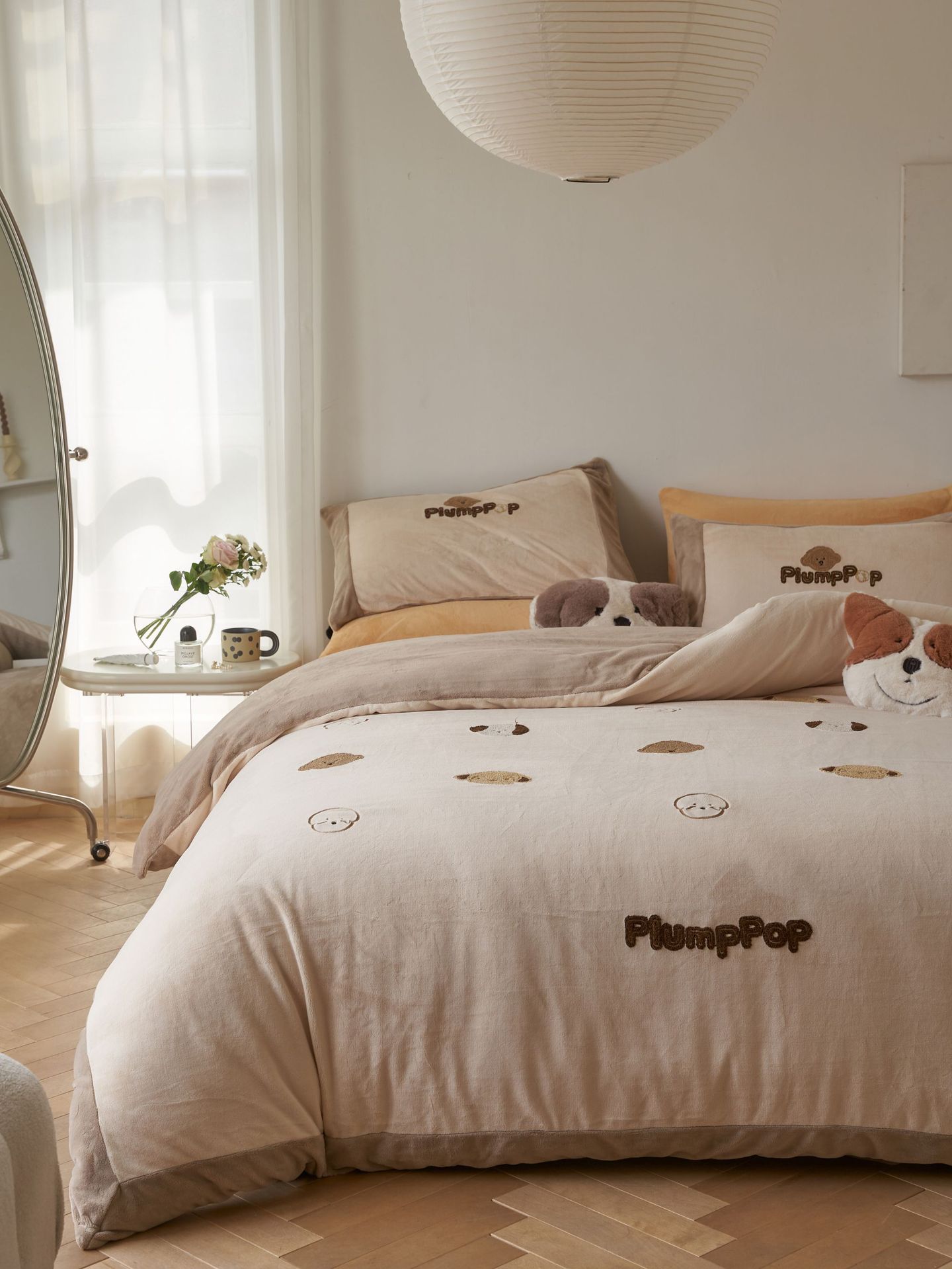 Alta calidad leche de lana mantener caliente y cómodo conjunto de cuatro piezas casa alfombra ropa de cama venta directa de fábrica de verano de dibujos animados acrílico cama bonin set pic 1