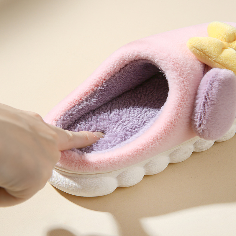 Cotton slippers with a feeling of stepping on feces for women and children, a trendy and warm indoor winter home. Wholesale of woolen slippers for outdoor wear in winter pic 6
