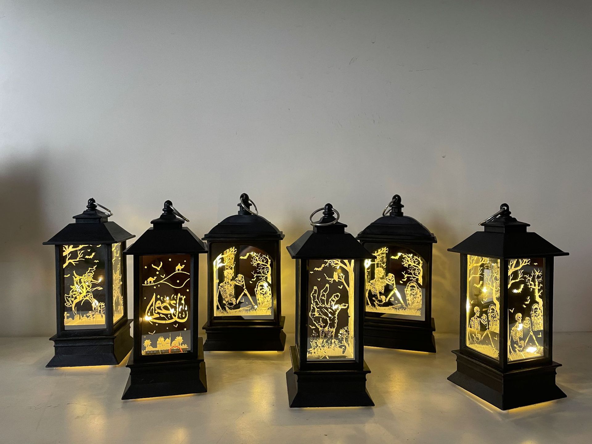 万圣节新品发光摆件小风灯扁风灯小油灯鬼节装饰氛围道具圣诞雪人详情5